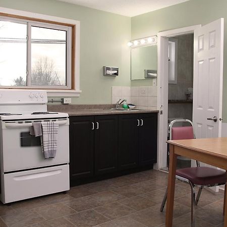Perth Plaza Inn & Suites エクステリア 写真