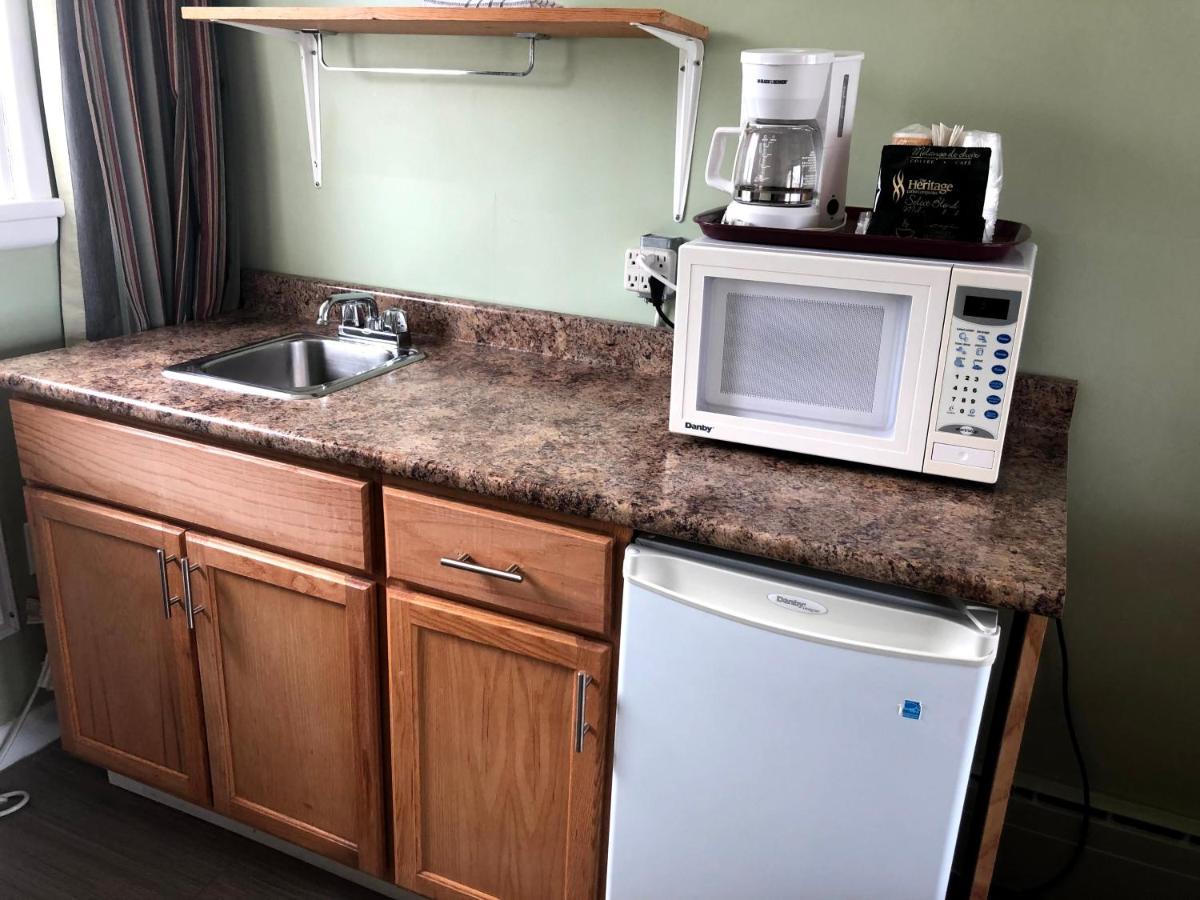 Perth Plaza Inn & Suites エクステリア 写真