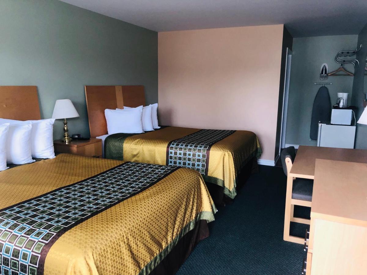 Perth Plaza Inn & Suites エクステリア 写真